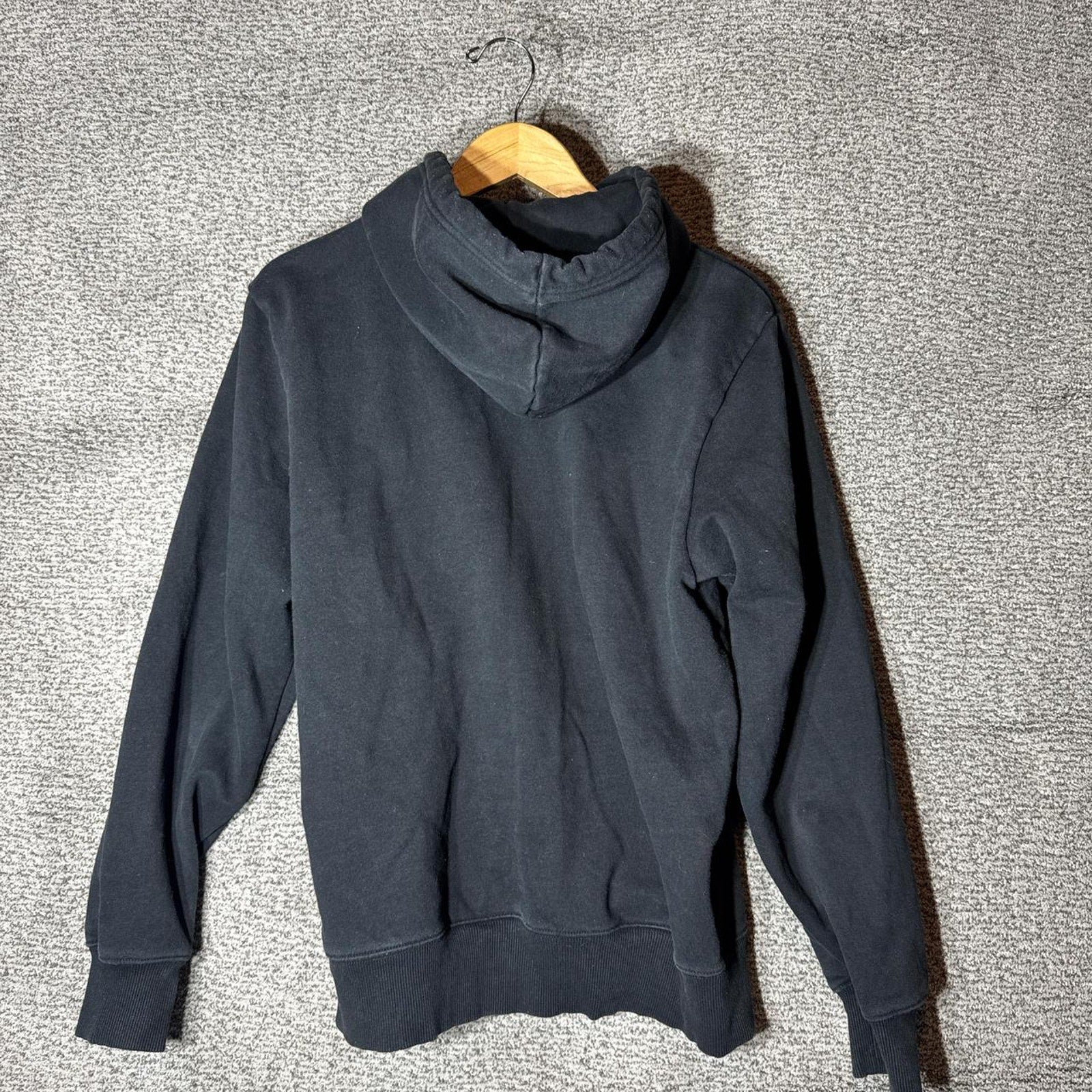 Mens medium black box North Face hoodie ** Rare