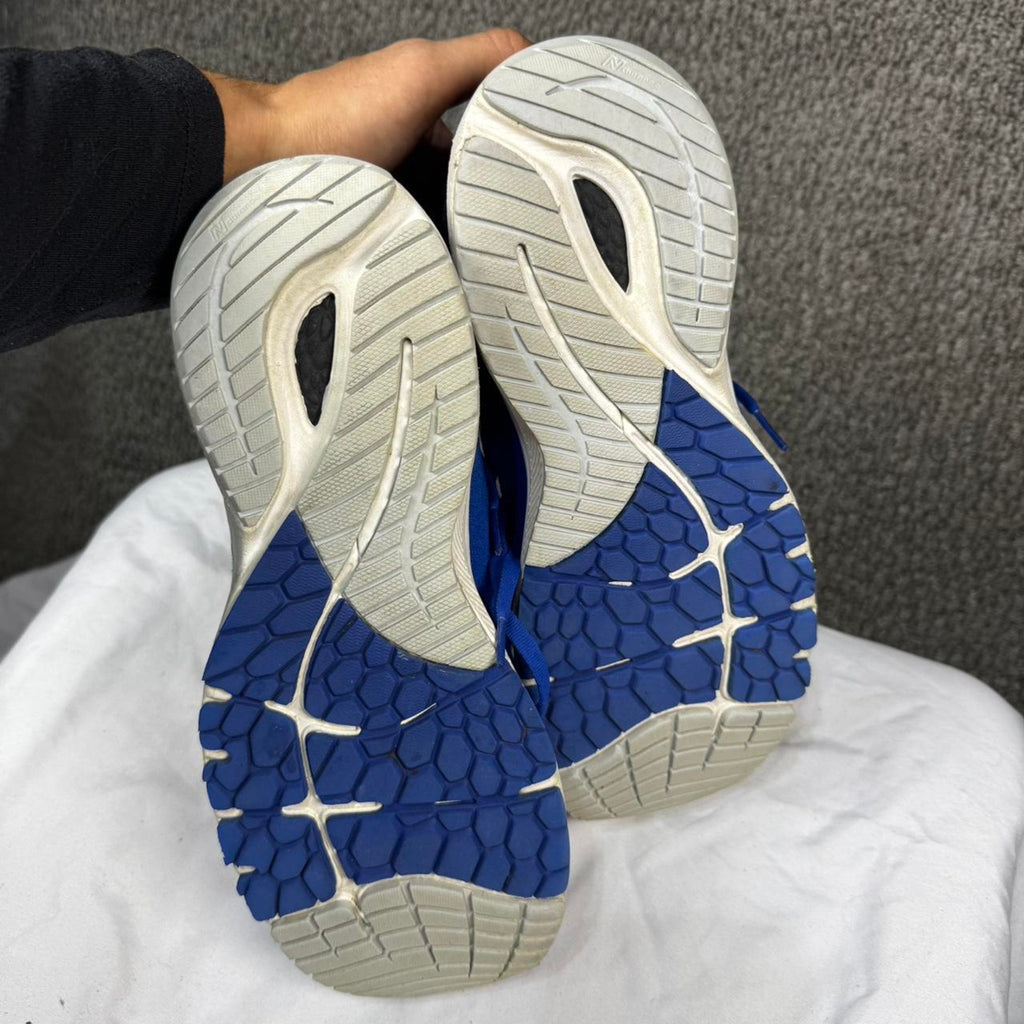 Mens Blue and black new balance Size 11