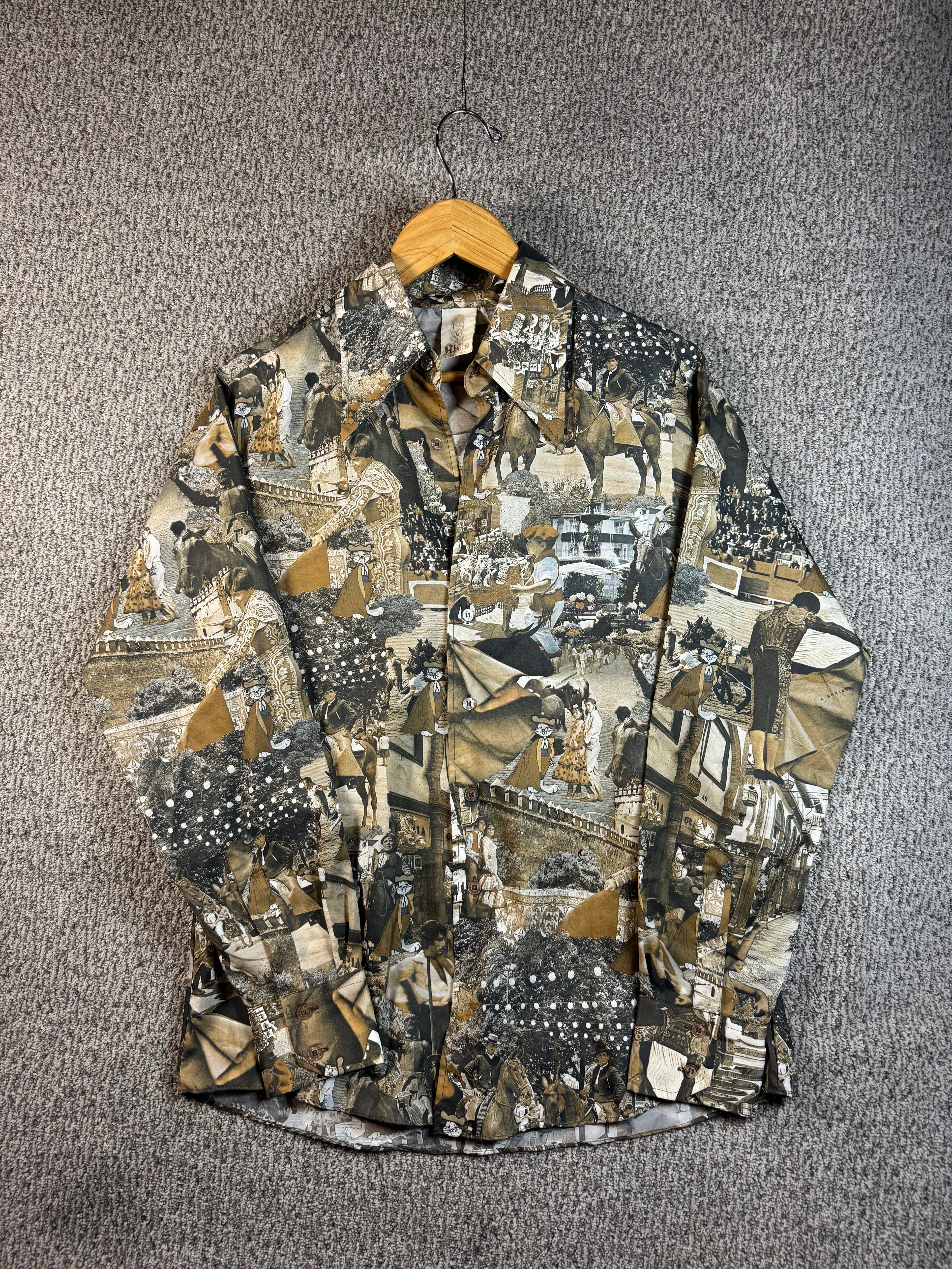 Men’s long sleeve button up