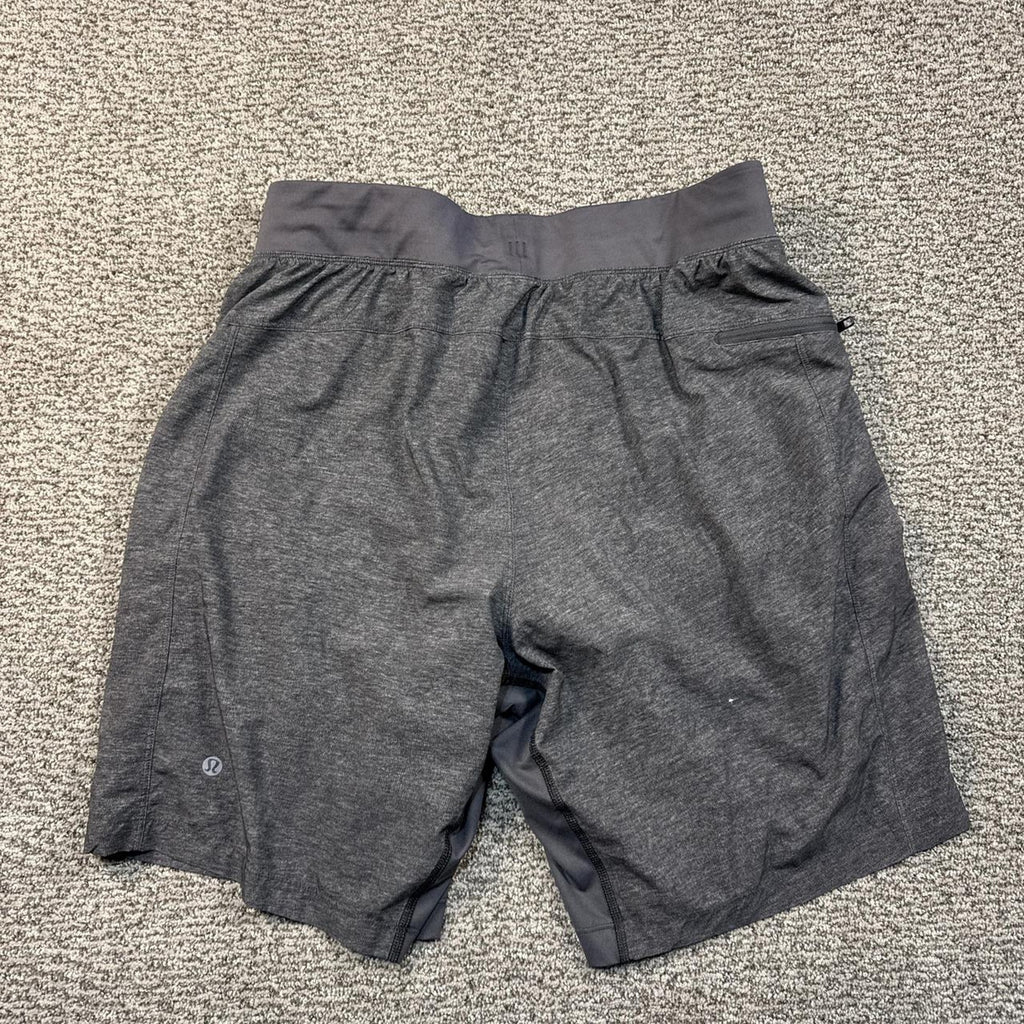 Mens Grey Lululemon size Large Inseam 9"