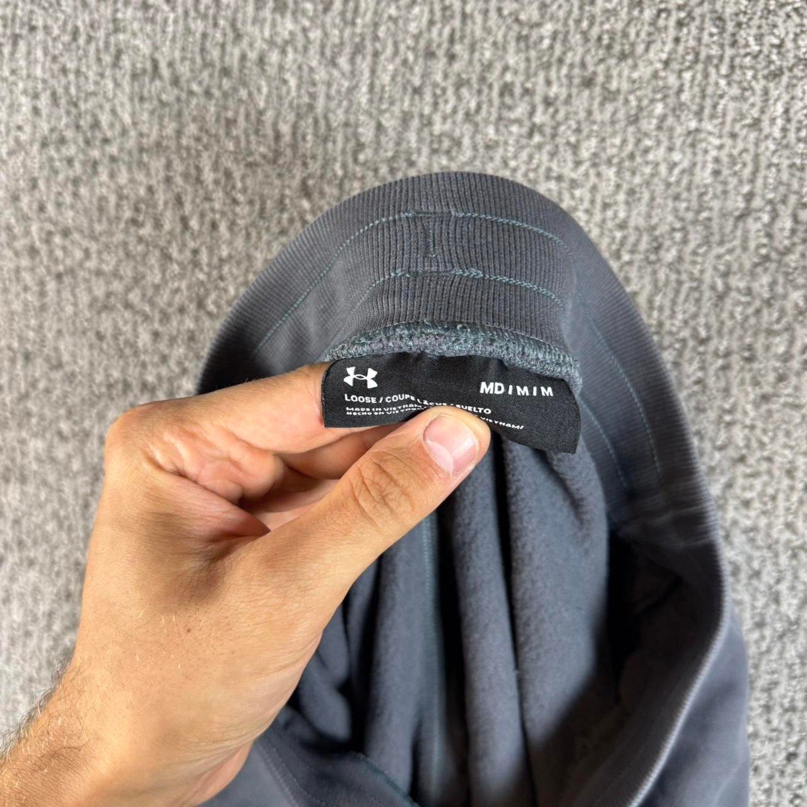 Grey under armour joggers sweatpants